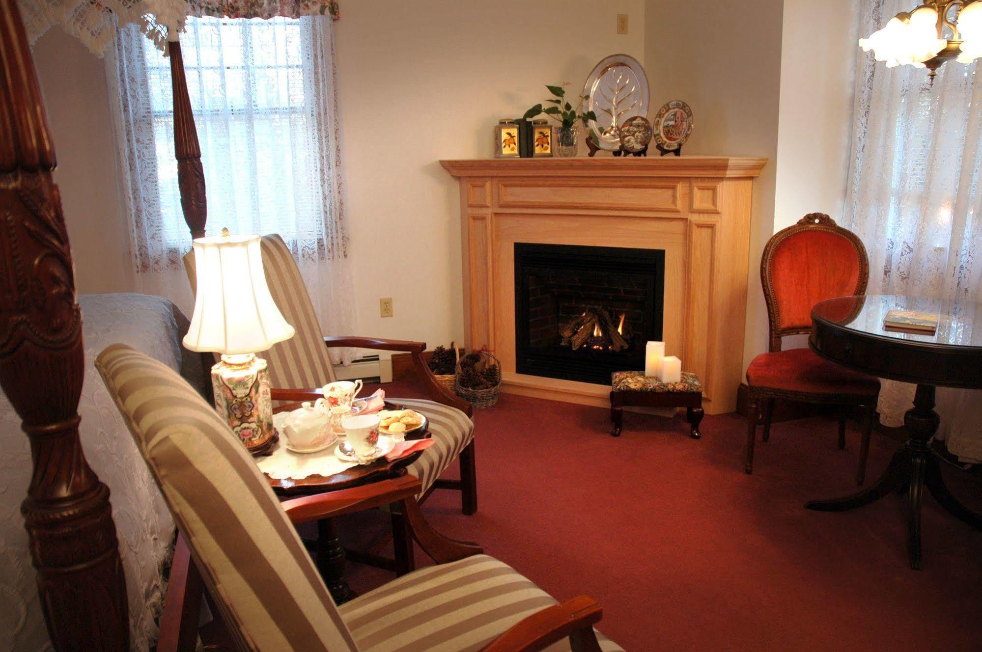 Palmer House Inn Falmouth Exterior foto